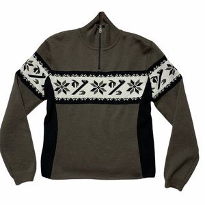 NILS Olive and Black Women's Sweater
